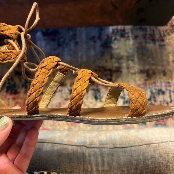 Lace up gladiator sandals in cognac - Picture 4 of 10